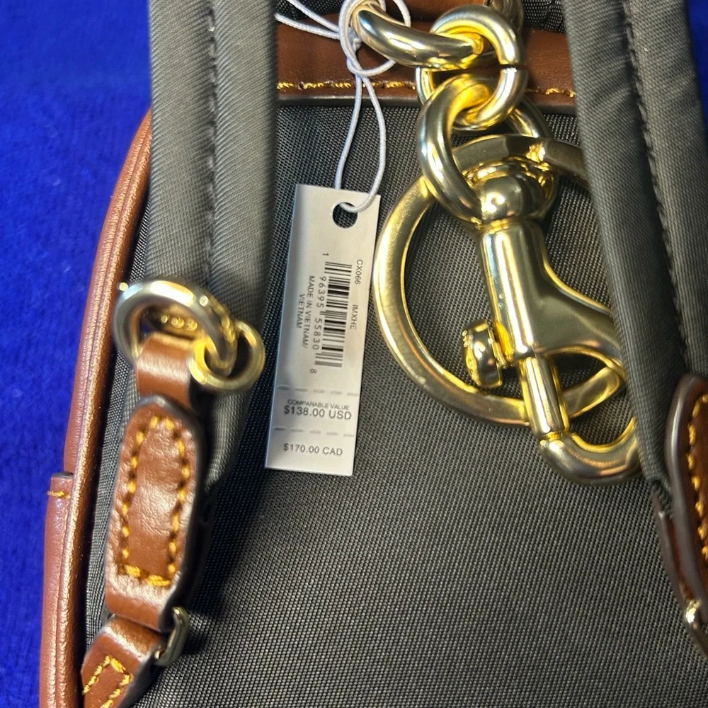 Coach Mini Backpack Keychain - Picture 4 of 10